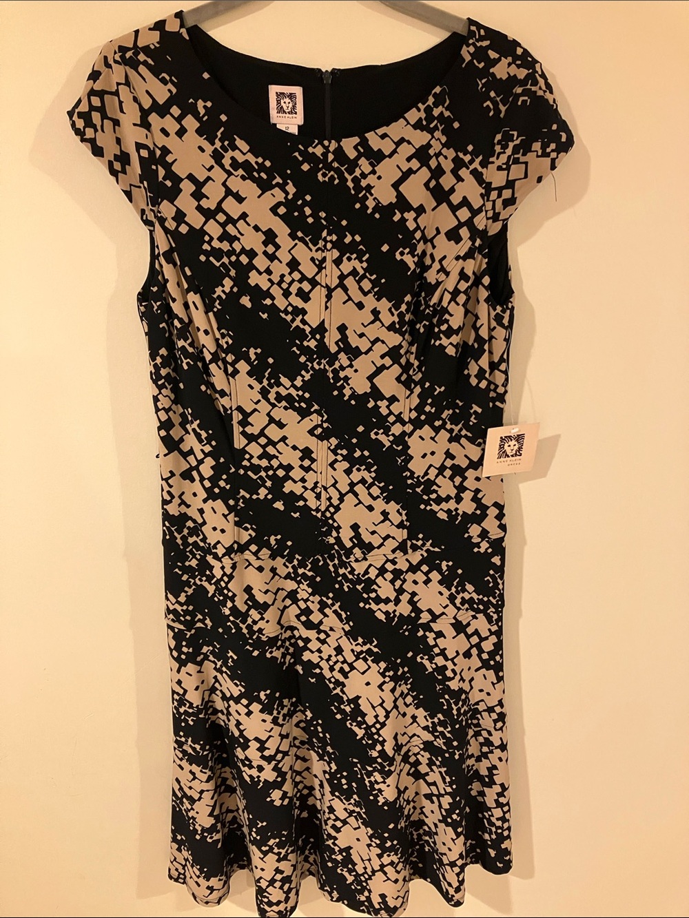 NWOT Anne Klein Black and TAN Pixel-Print Midi Dress